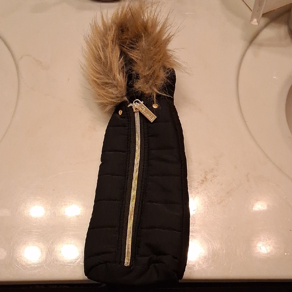 Bottle Warmer with Faux Fur Trim